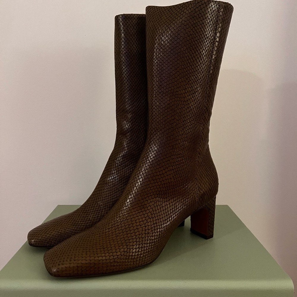 Chic Rouje Python Kaki Boots